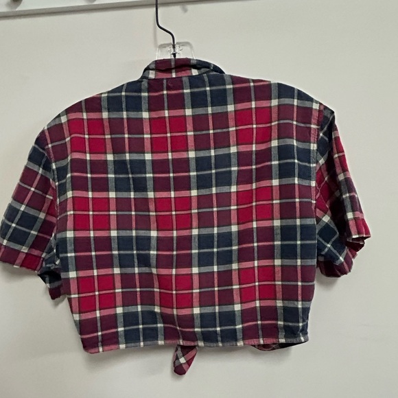 Vintage Daisy Duke Style Plaid Crop Shirt - Picture 6 of 8